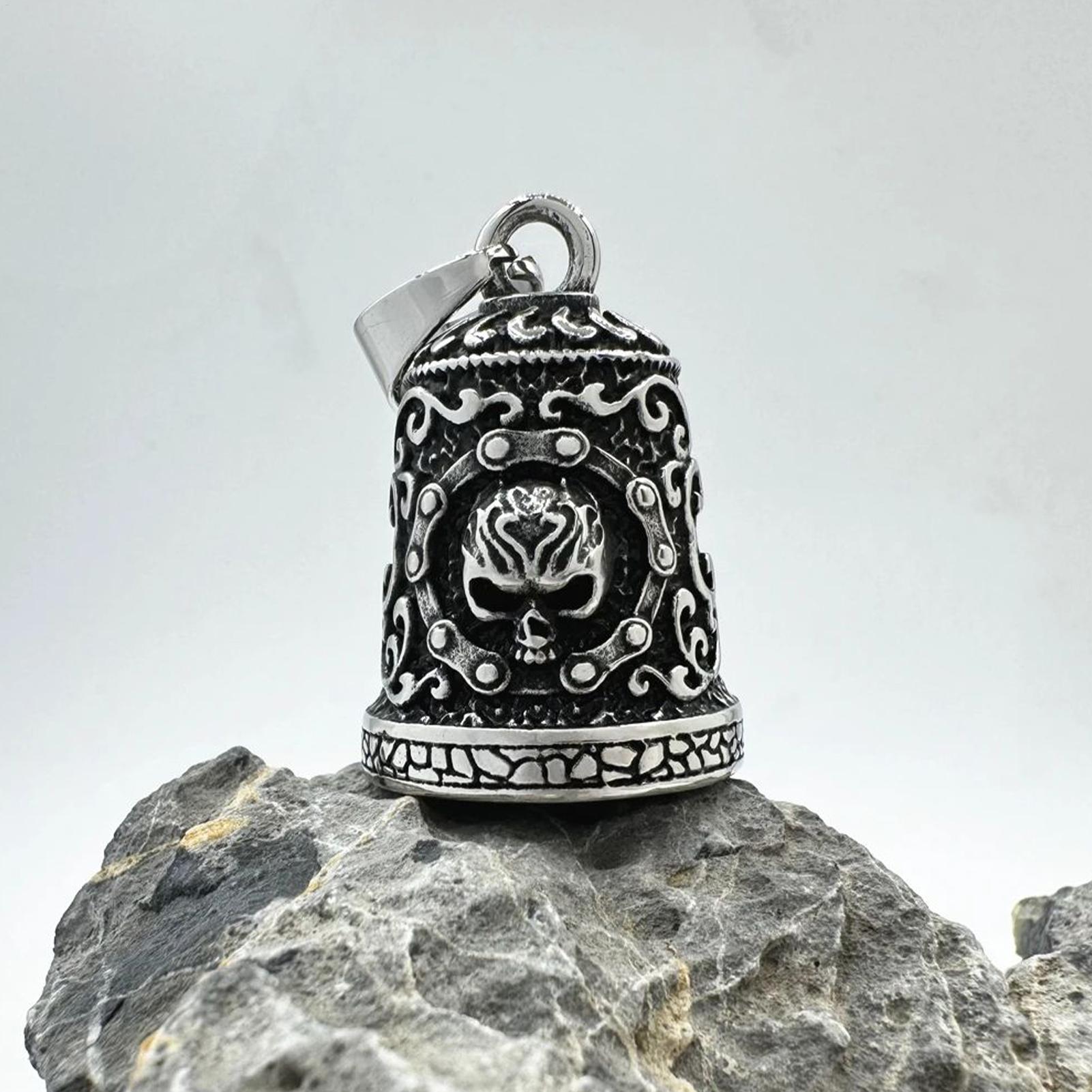 Campana de calavera para motoc - Car Accessories Gifts For Men reseña y precio